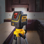 Nivela laser cu linii 360 DeWalt DW0811