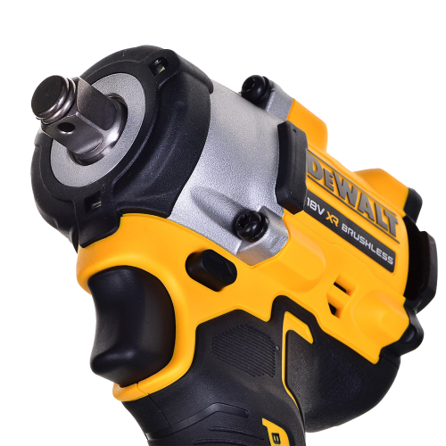 Masina de insurubat cu impact cu 2 acumulatori DeWalt DCF921D2T