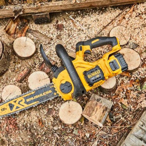 Motofierastrau cu un acumulator DeWalt DCM565P1