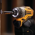 Masina de insurubat cu impact DeWalt DCF601D2