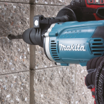 Masina de gaurit cu percutie Makita HP1631K