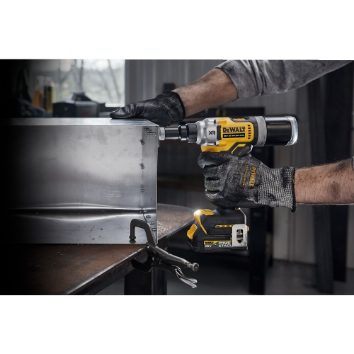 Pistol pentru nituit cu 2 acumulatori DeWalt DCF414E2GT