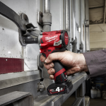  Maina de insurubat cu impact fara acumulator Milwaukee M12 FIWF12-0