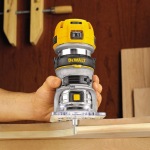 Masina de frezat DeWalt D26200