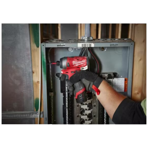 Masina de insurubat cu impact cu 2 acumulatori 2Ah Milwaukee M12 FID-202X