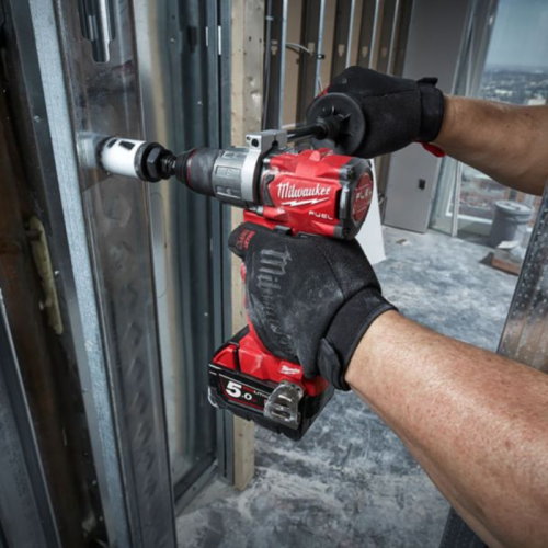 Masina de gaurit/infiletat cu 2 acumulatori Milwaukee M18 FDD2-502X