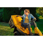 Tractoras de tuns gazon Cub Cadet LR2 NR76